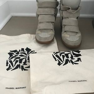 Isabel Marant Bekett Suede Sneakers in Grey